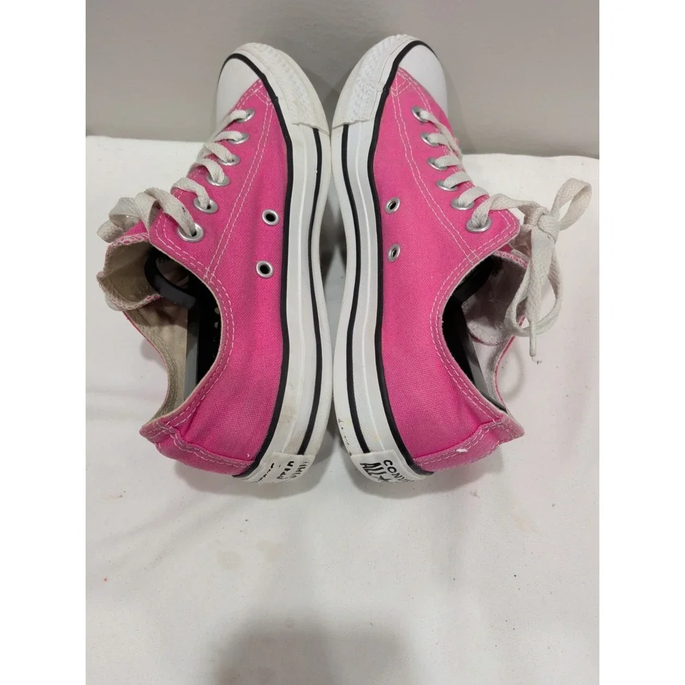 Converse Chuck Taylor All Star Shoes Womens 8 Low Top Pink Canvas Sneaker